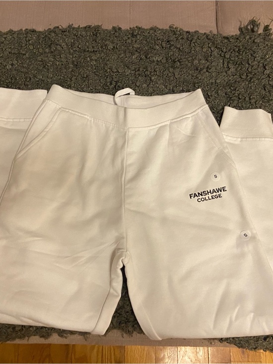 Fanshawe Pants - NWT Fanshawe College sweatpants